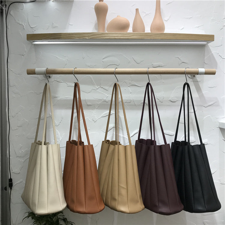 Color Series Pleated Simple Literary Handbag 00722517 2d3d 4968 a59f 1f9aab21e079