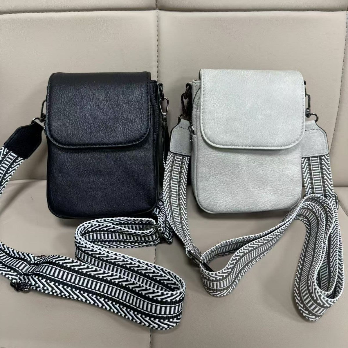 Adjustable Shoulder Strap Portable Mini Small Crossbody Bag 0e7f98a0 75d1 48e6 8a7c e855b31396ff trans