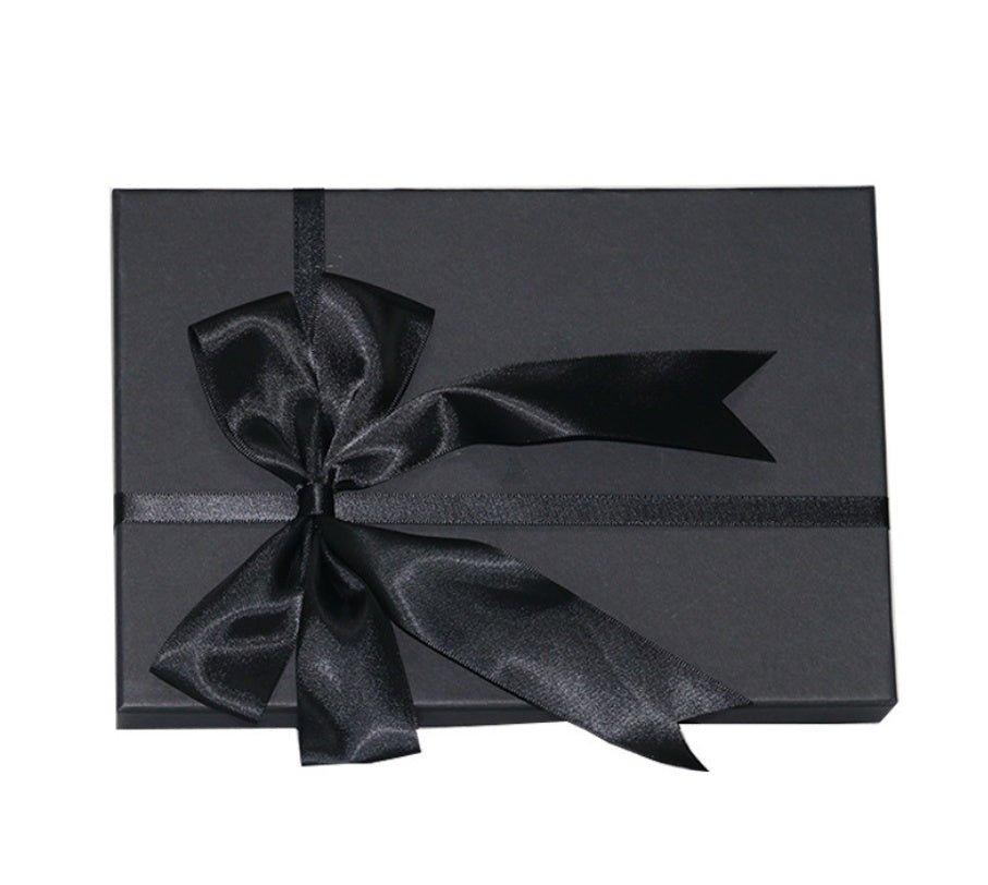 Gift box 1321652851350