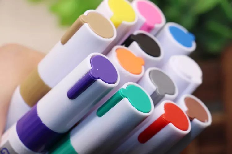 Colorful Waterproof Pen Car Tyre Tire Tread CD Metal Permanent Paint 1494911908279