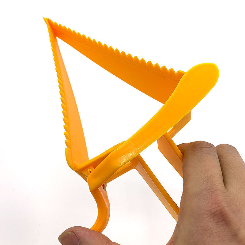 Adjustable Cake Divider Slicer Triangle Baking Pastry Divider Plastic Baking Cutter Reusable Cakes Knife 1617253674948