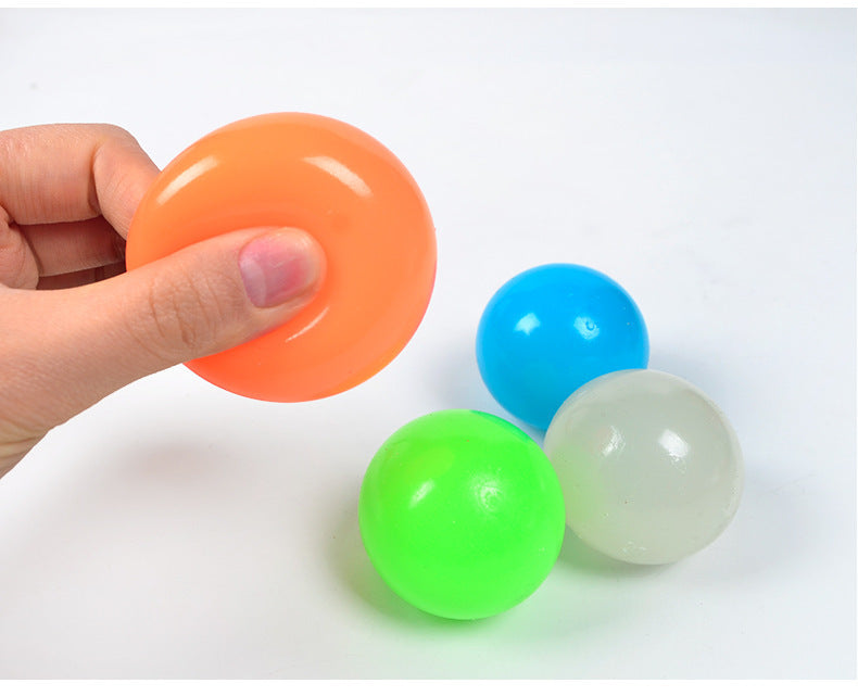 Luminous Sticky Ball Toys Sticky Wall Home Party Games Glow In The Dark Novelty Toys Decompression Squeeze Toy 1620955040179