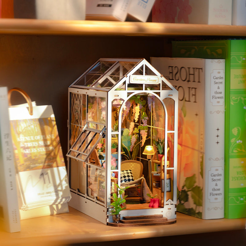 Robotime Rolife Garden House Book Nook Kit Book Shelf Insert Easy Assemble Toys Gifts For Kids Women Girls Home Decoration TG