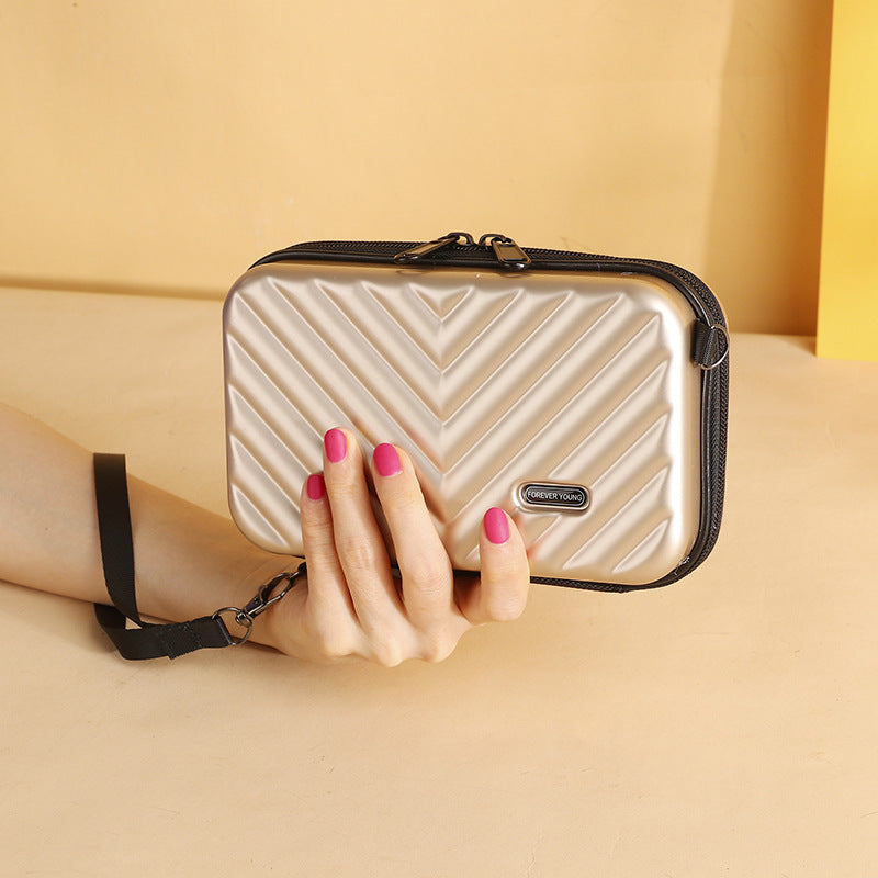 Women's Stylish And Portable Casual Messenger Bag 18702c93 128c 4d3c ab7f 168775ebe589