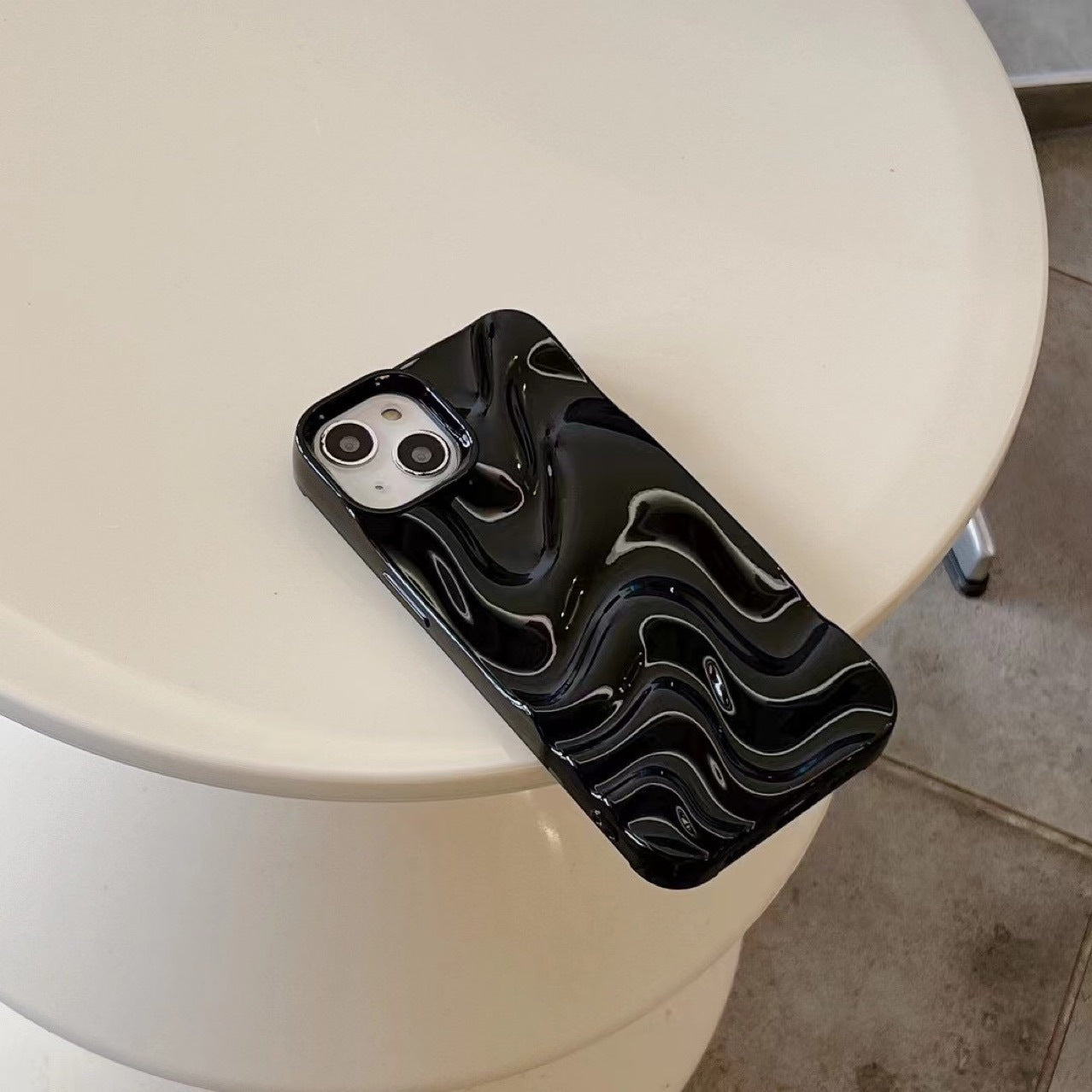 Three-dimensional Pleated Water Ripple Phone Case 1bb7d405 fd58 4a71 a95a 855bc5417c3f
