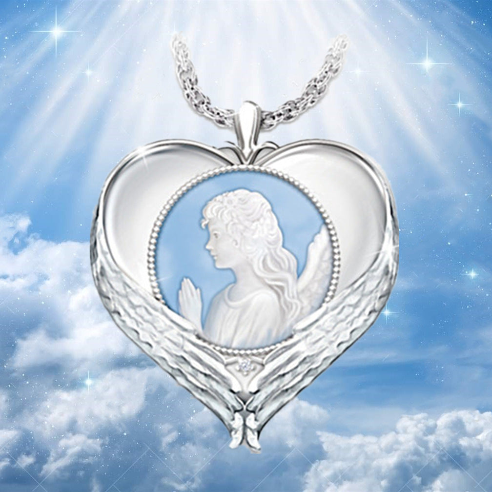 Angel prayer pendant 208124625136