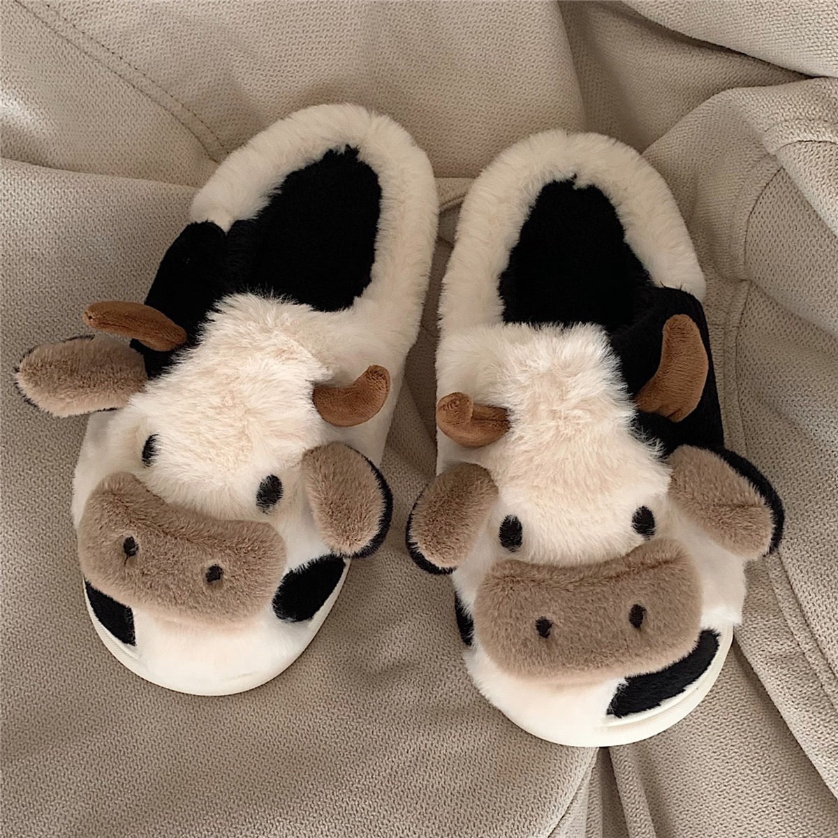 Cute Cow Animal Slipper For Women Girls Fashion Kawaii Soft Fluffy Winter Warm Slippers Woman Cartoon Milk Cow House Slippers