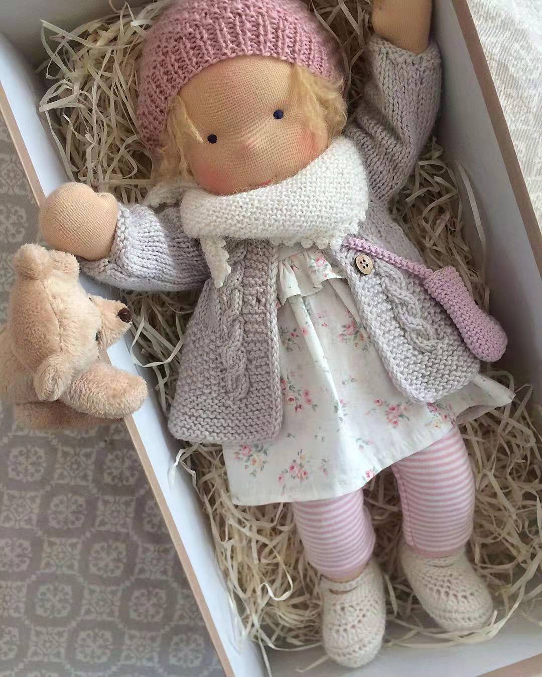 Handmade Plush Doll Golden Curly Girl Finished Product 2c144dff ed83 4dd8 b6ac 28b487a7baae a2c5385c d3f4 4be1 9945 3d467061c