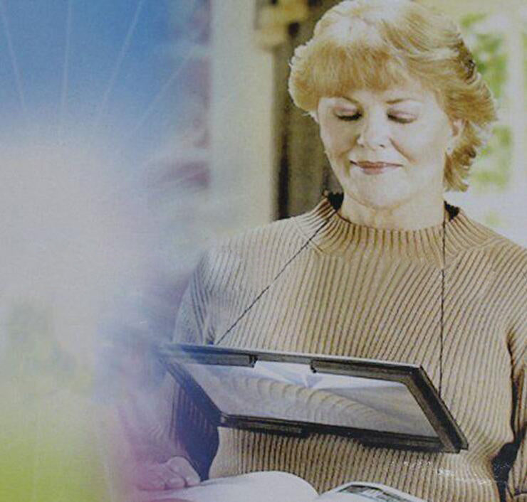 Desktop Magnifying Glass With 4 Led Lights Ultrathin A4 FullPage Large Reading Magnifier The Good Gift For Elders HY52 - 图片 2