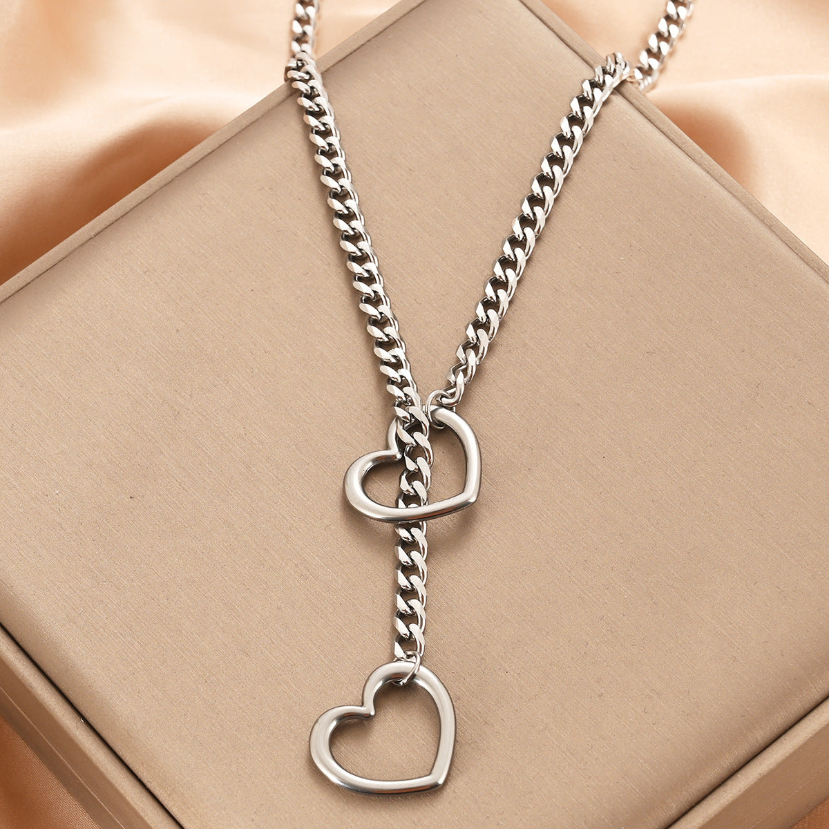 Cuban Adjustable Heart Shaped Necklace 388430b4 7bd5 4cca 8f71 b9e135ba2ba1