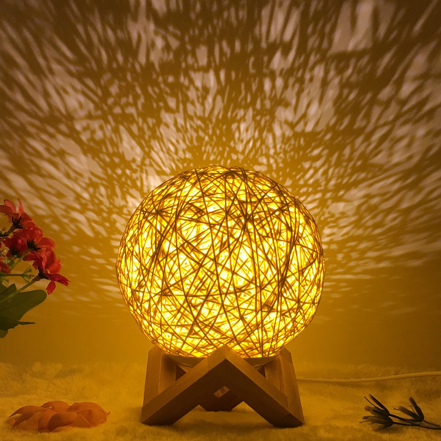 Amazon Hot Selling Creative Linen Table Lamp Novel and Unique LED Intelligent USB7 Color RGB16 Color Remote Control Rattan Ba