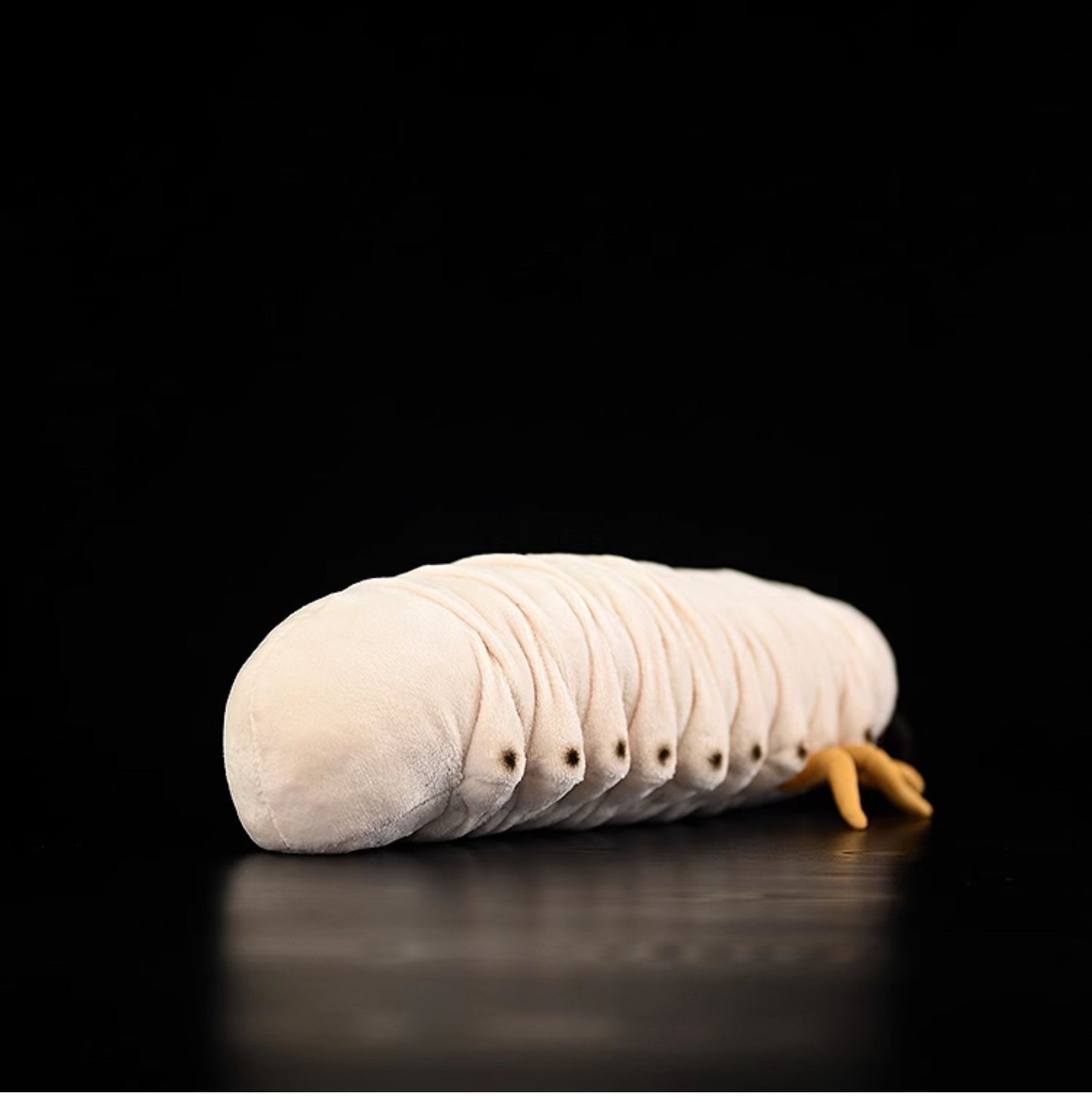 Stuffed Animals Simulating Chickens And Worms 3da12b65 6c18 4f79 951e 06c137297e6f