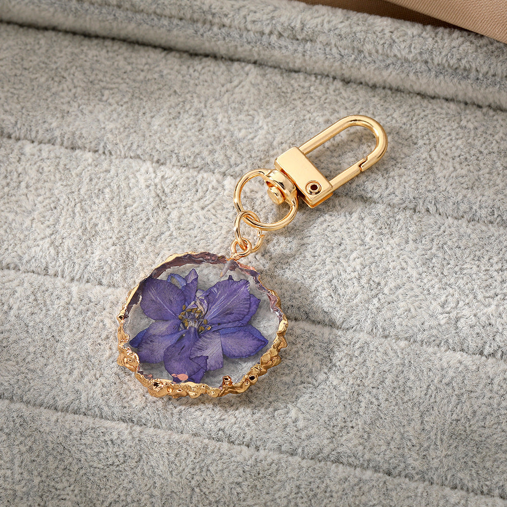December Flower Keychain Pendants 40b28a87 da5f 4457 825b 6144921afaa9 b8376141 28ce 4a12 a80c cf58faedfe8e