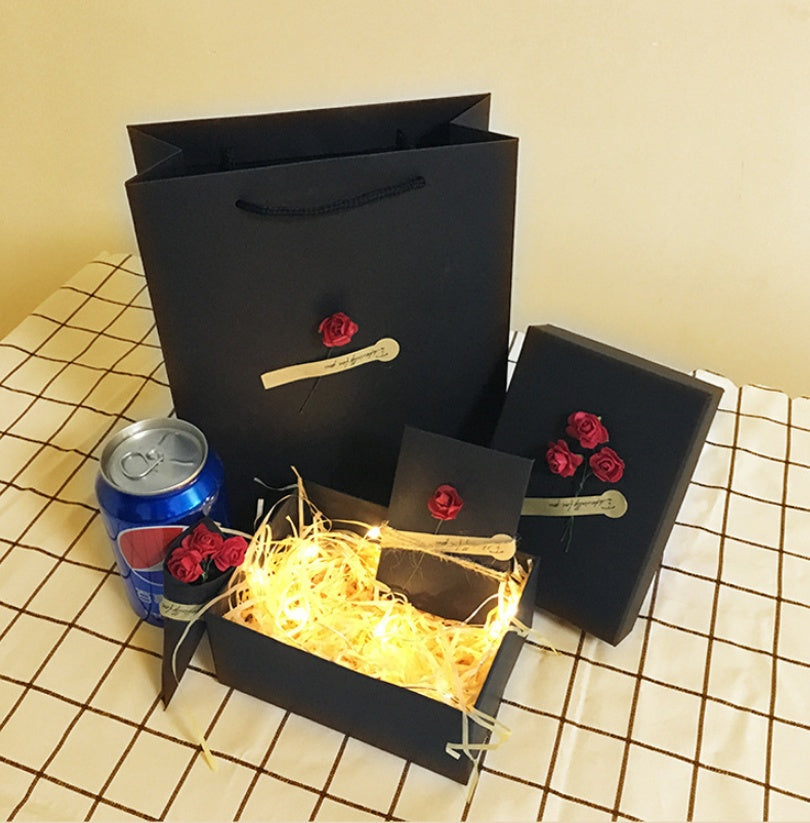 Gift box 4137082119931
