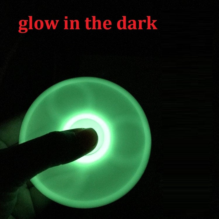 Glow In Dark Tri-Spinner Fidget Toy 507222009383