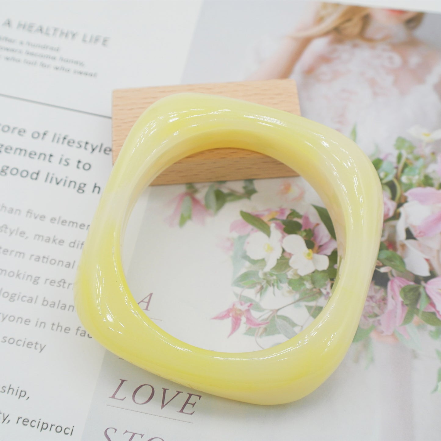 Marbling Acrylic Bracelet Shaped Irregular Square 57197339 ec31 48ae 9fa8 8625b6414248
