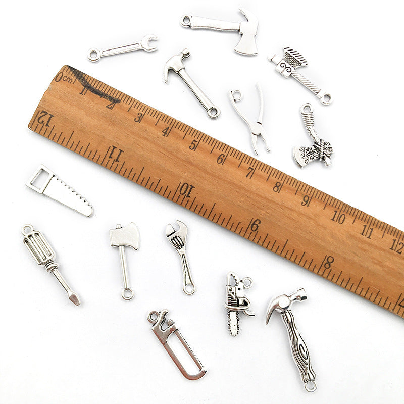 Alloy Decoration Accessories Household Tool Screwdriver Wrench Axe 5c67cb22 7715 4907 b1bc 2c456dafa36e