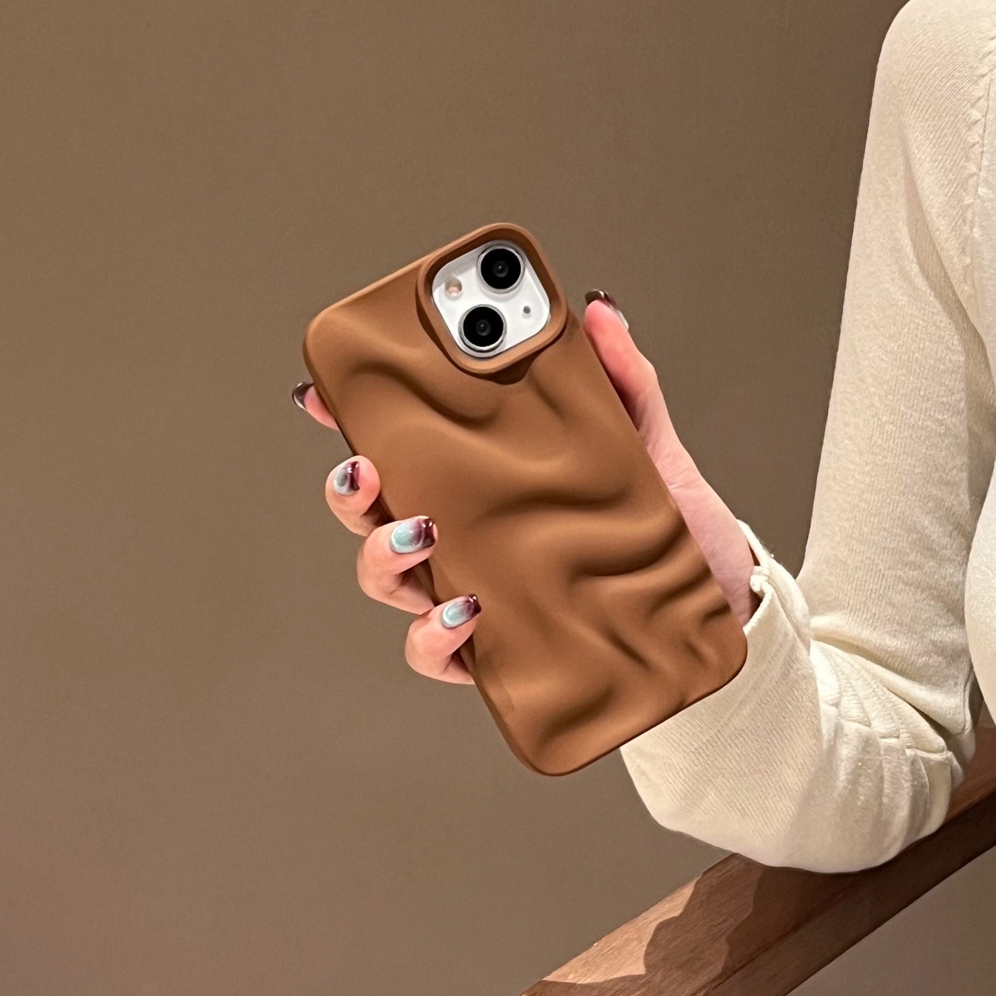 Three-dimensional Pleated Water Ripple Phone Case 68b04879 39a5 4824 8664 c6e8325302ab