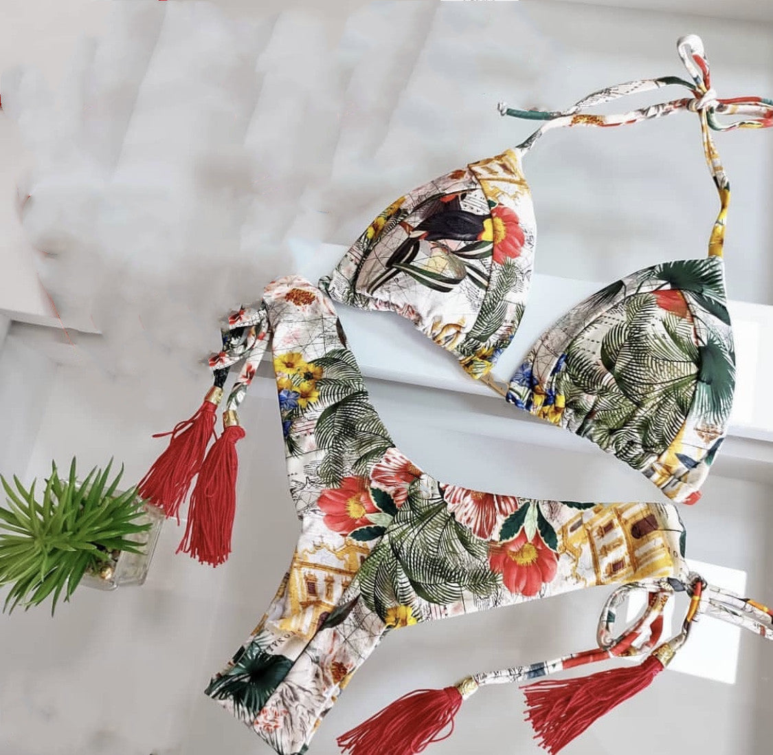 Women's Beach Split Printed Swimsuit 72267cdf 637b 4b57 935f f4af93350a7d 19cce5ea 3b72 413b 8456 bcd9398ffd2b