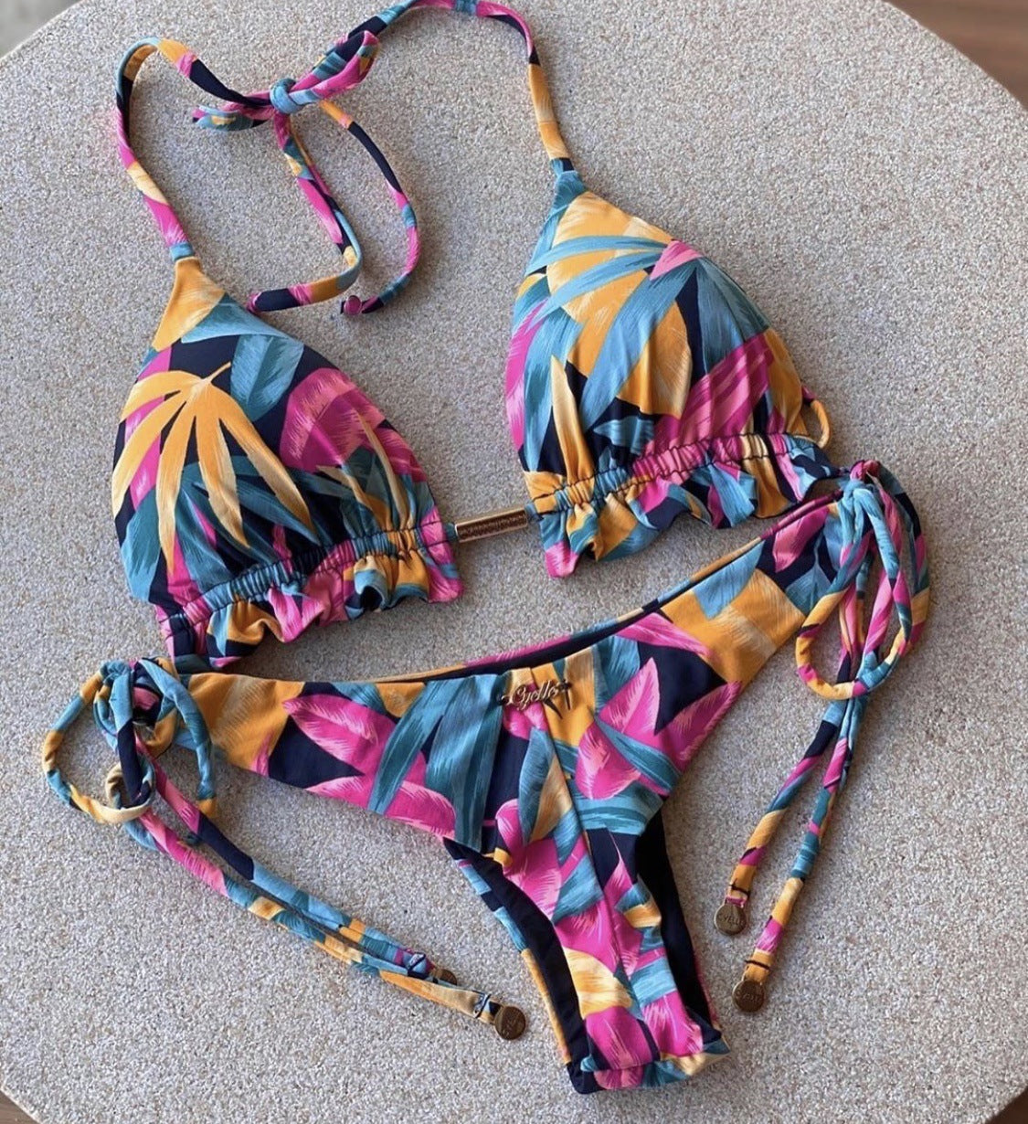 Women's Beach Split Printed Swimsuit 79d3ac19 8db3 4083 b093 2b41e60a517e 659db33b c31b 4bbc b946 52b31f63d245