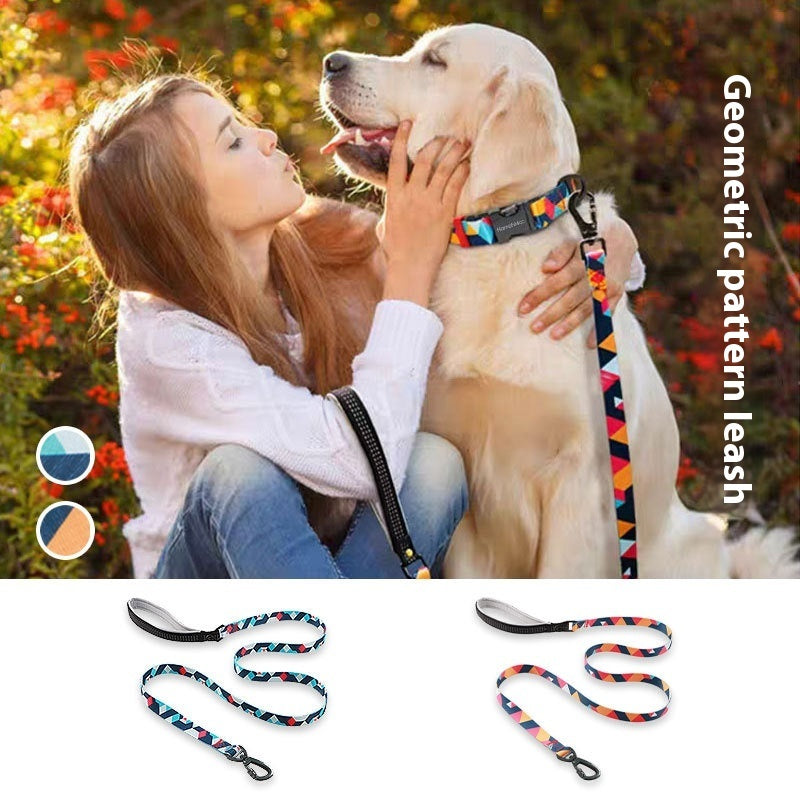 Hand Holding Rope Out Anti-lost Dog Leash Pet Supplies 7de77842 71bd 4c17 ae14 b152da097d54