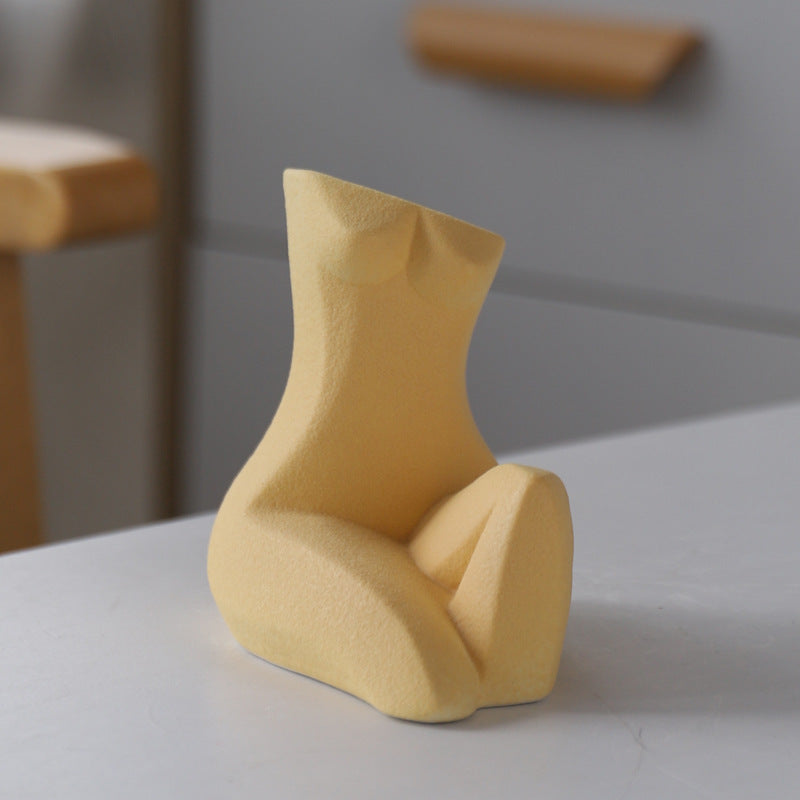 Frosted Sitting Dress Abstract Human Personality Ceramic Vase 7fec5ec1 c008 42b2 8b1f 99e12b49c602