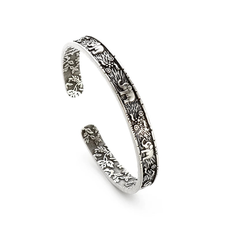 Crater Design Bump Bracelet Fashion 873f2869 fc41 4193 8f49 61b936cd7a5c