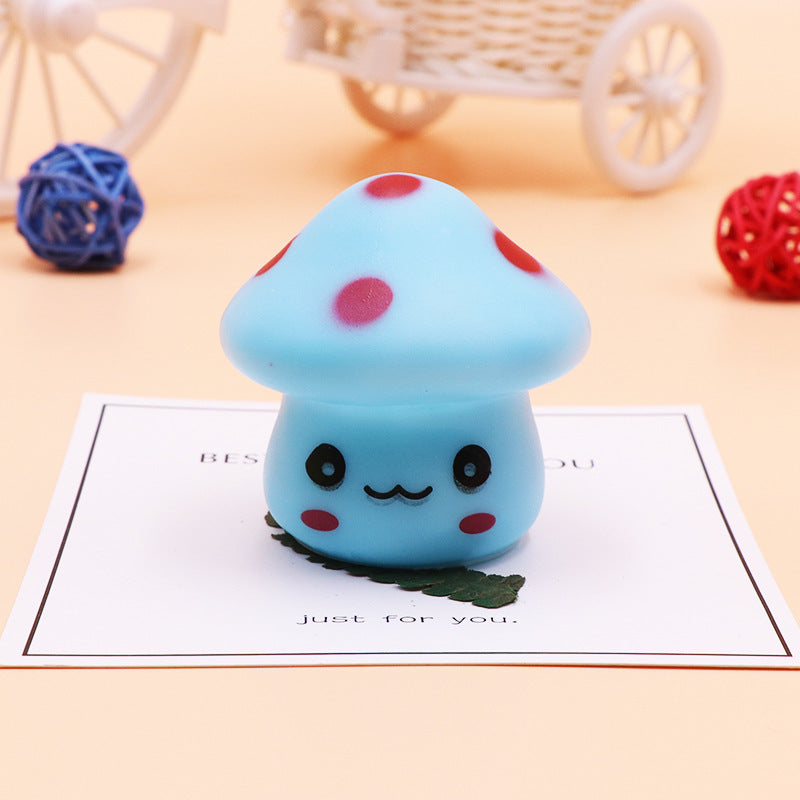 Color-changing LED mushroom night light 89650922181
