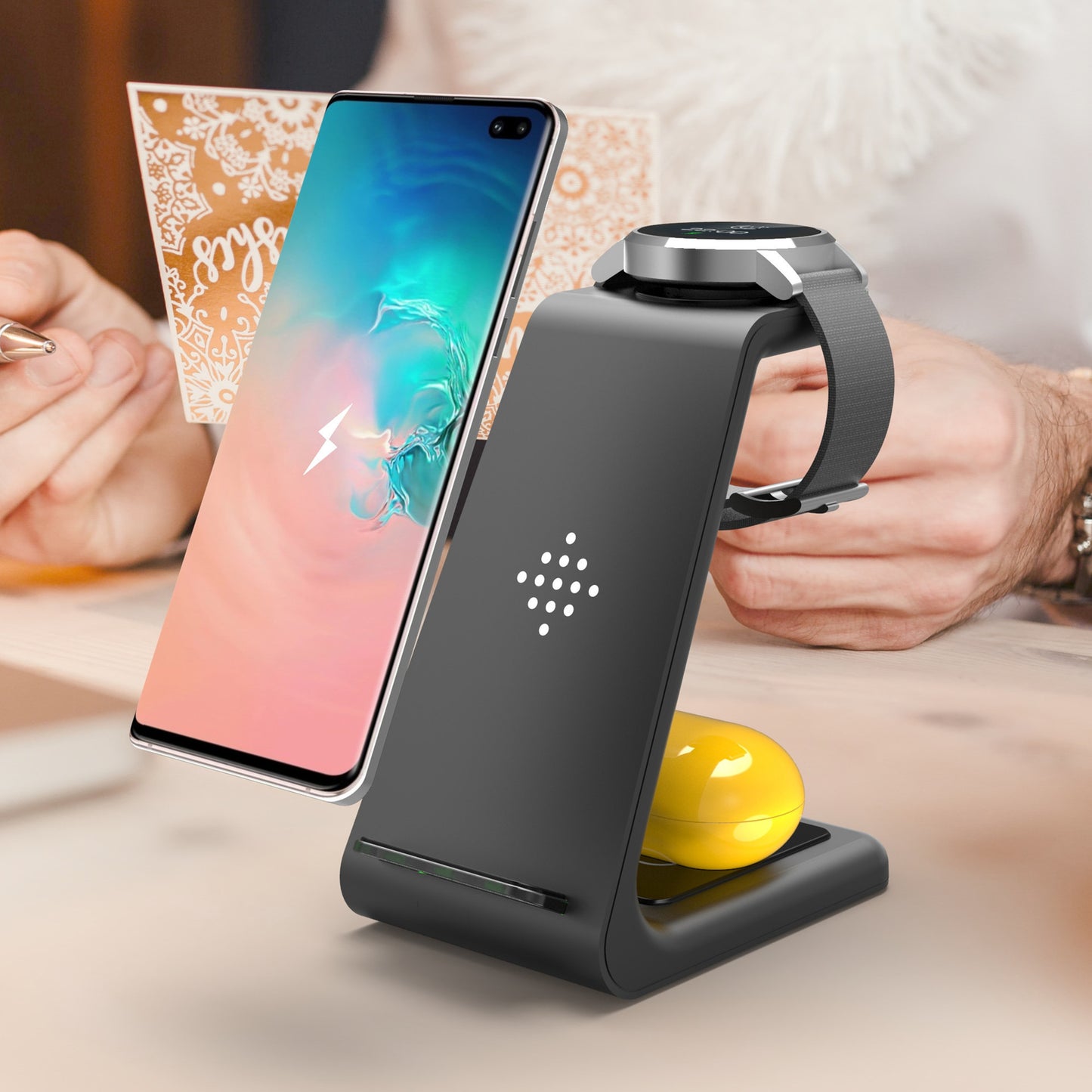 3 In 1 Fast Charging Station Wireless Charger Stand Wireless Quick Charge Dock For Phone Holder - 图片 2