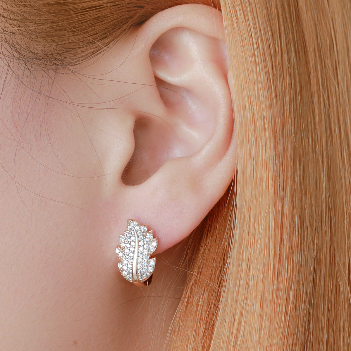 Women's Fashion Graceful Personality Zircon Earrings 9af0fb96 03b9 4294 8bdb 3278debd754a