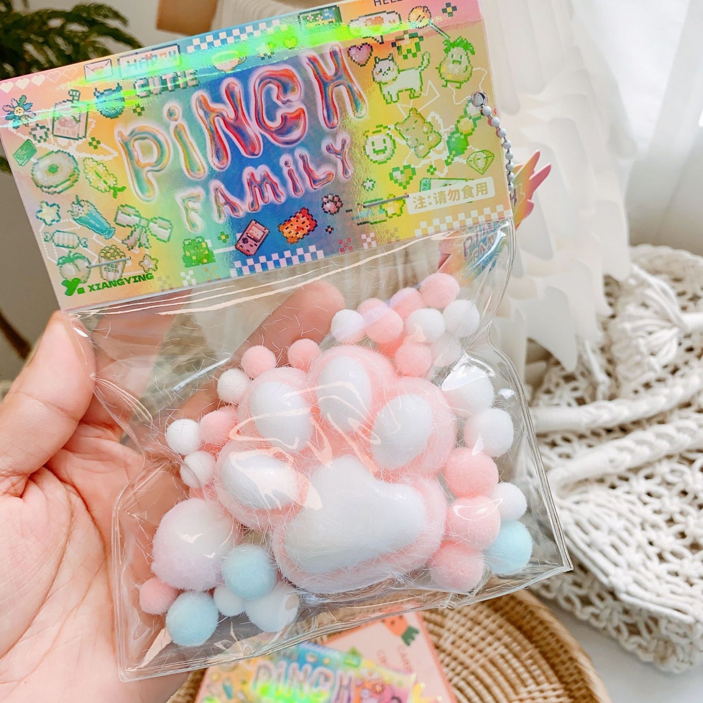Decompress Squeezing Toy Cat's Paw Pressure Reduction Toy 9ddfb410 09f5 48f6 bac1 3f38a2b34961 194d7d31 7ba4 4892 910e 75e087