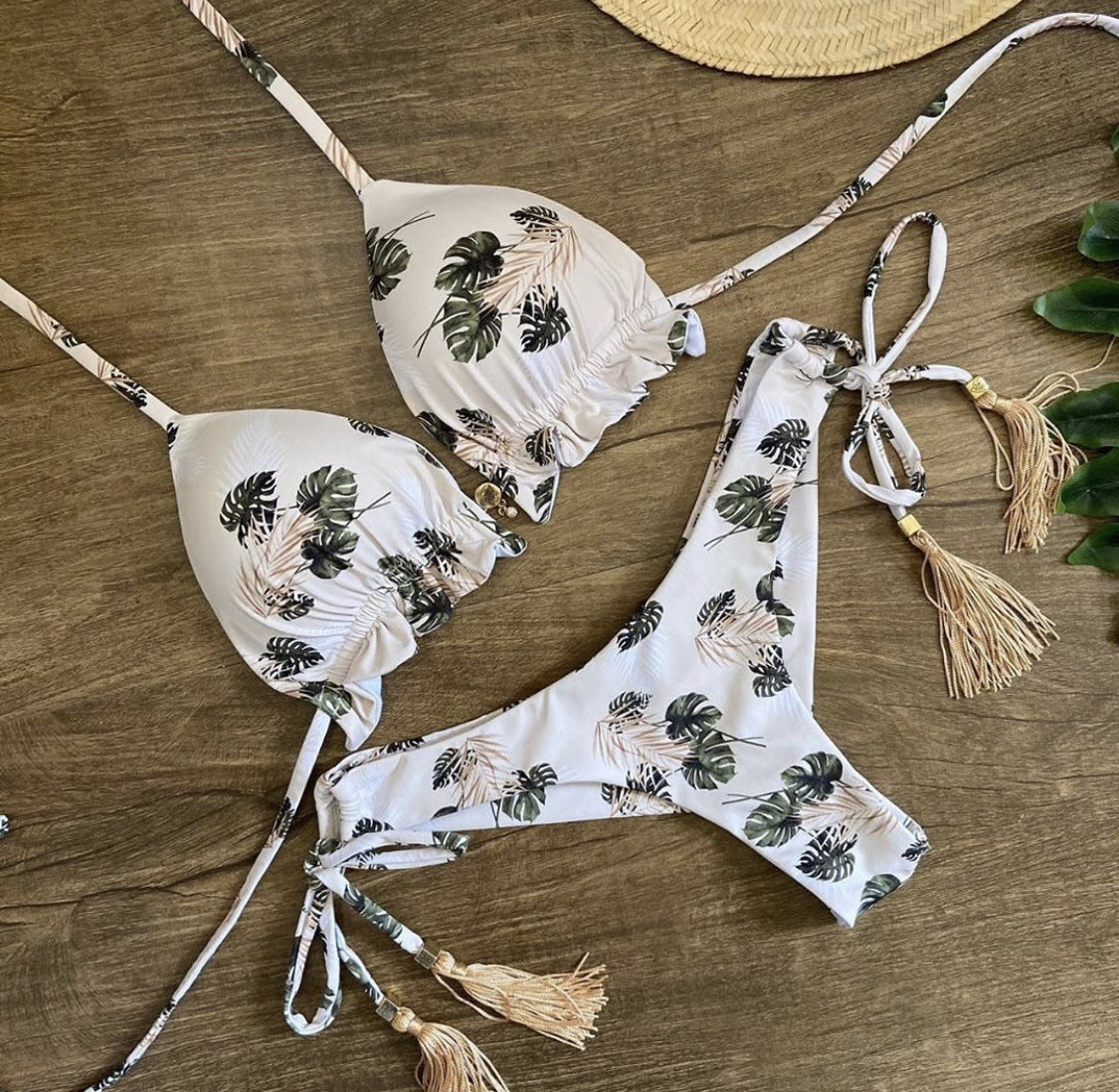 Women's Beach Split Printed Swimsuit 9ded7f2c 6a18 4dfb b20e 092bc4fd83d4 ed4d0e40 f6ef 4e7a bd64 69d931ec3386