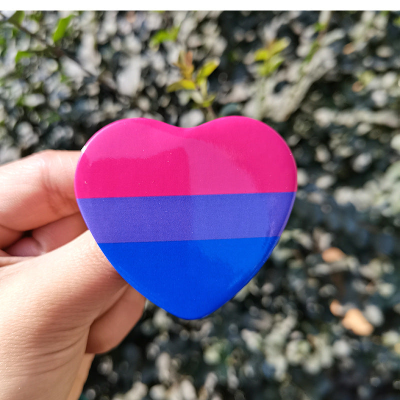 Creative Heart Shaped Rainbow Flag Badge 9ef64fc8 2fb0 467a 8d1a f553e71f9820