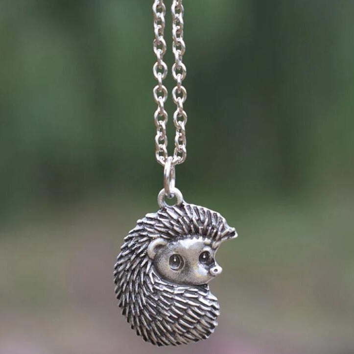 Retro Style Hedgehog Silver Alloy Pendant Necklace O1CN017bBAKQ1i7DsN6DXsT 2219620194365 0 cib