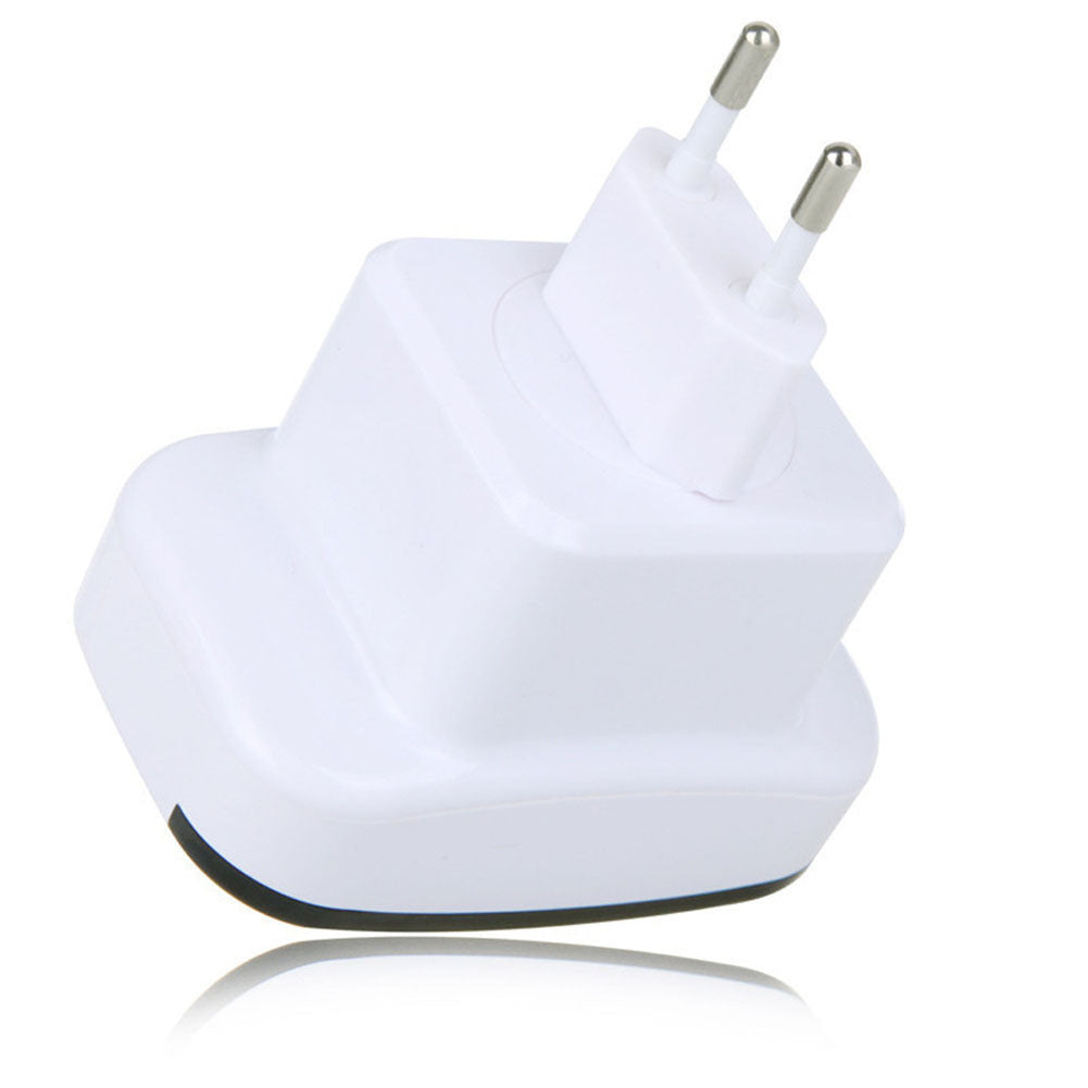 Wireless routing signal amplifier 300M small bread network repeater wirelessRepeater yiwu