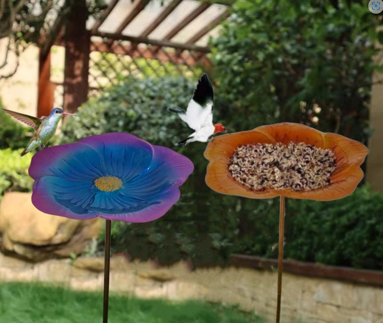Ground Metal Flower With Sheep Hook Bird Feeder affd6517 d785 4b04 86fa 9e6323fcf44c