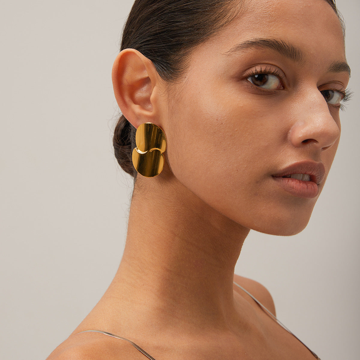 18k Gold Stainless Steel Minimalist Geometric Curve Earrings - HD Wireless Product #4