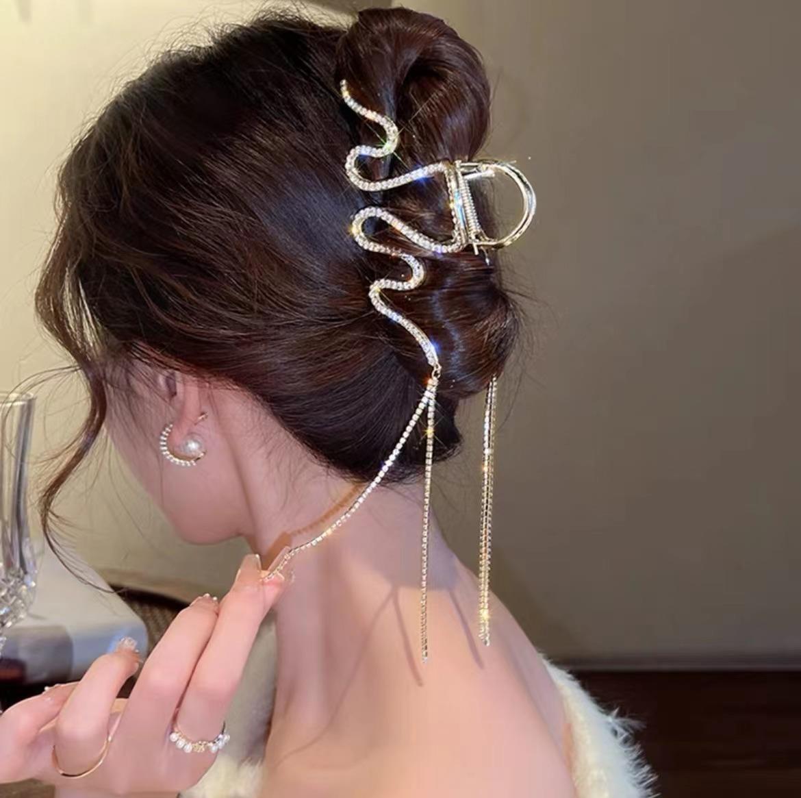 Women's High-end Hair Clip With Tassel On The Back Of The Head b63a4749 1677 4ac0 8bb1 e86149b70365