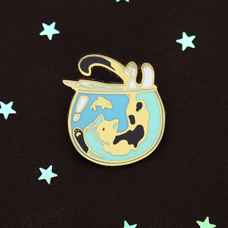 Cartoon Cute Cat Brooch Jumping Into Fish Tank b87c043b c8c1 4e40 beb0 091423e43288