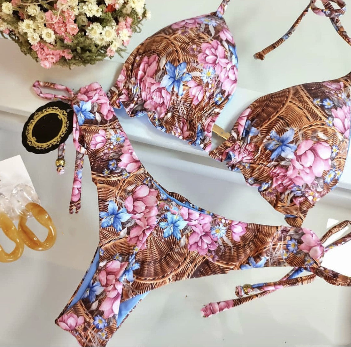 Women's Beach Split Printed Swimsuit b8a8679f adcb 4671 800f 1416d6240501 6b8c9a7c 4039 4bd2 87d6 4a27638253dd