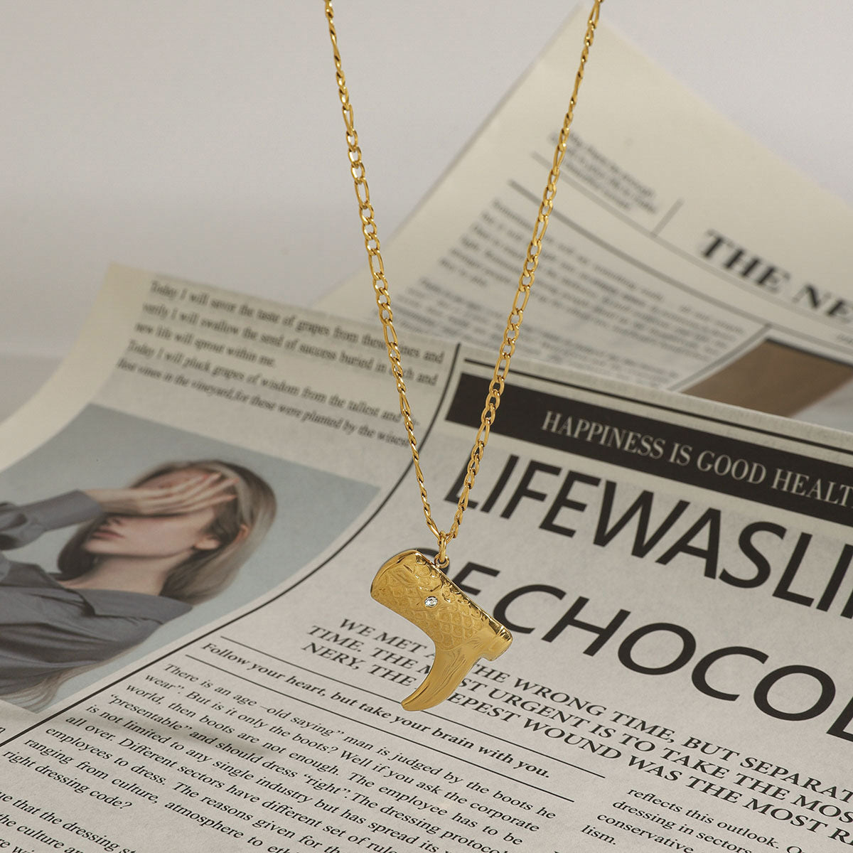Makayla Gold Boot Pendant