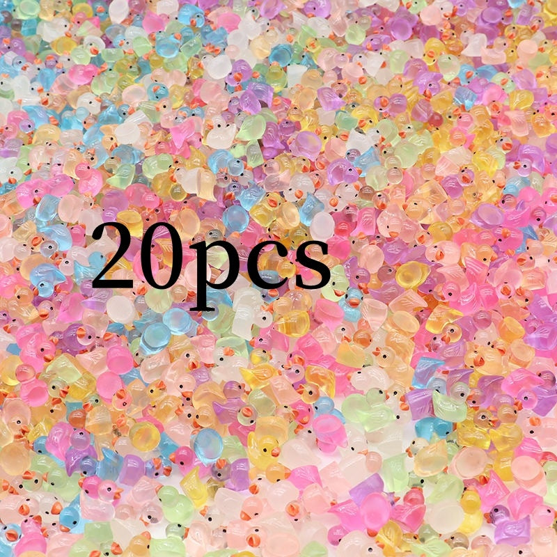 Resin Luminous Little Duck Hair Accessories Mini Car Creativity Micro Landscape Ornaments d9012979 d5e3 4b24 b8a3 a060826fc6f