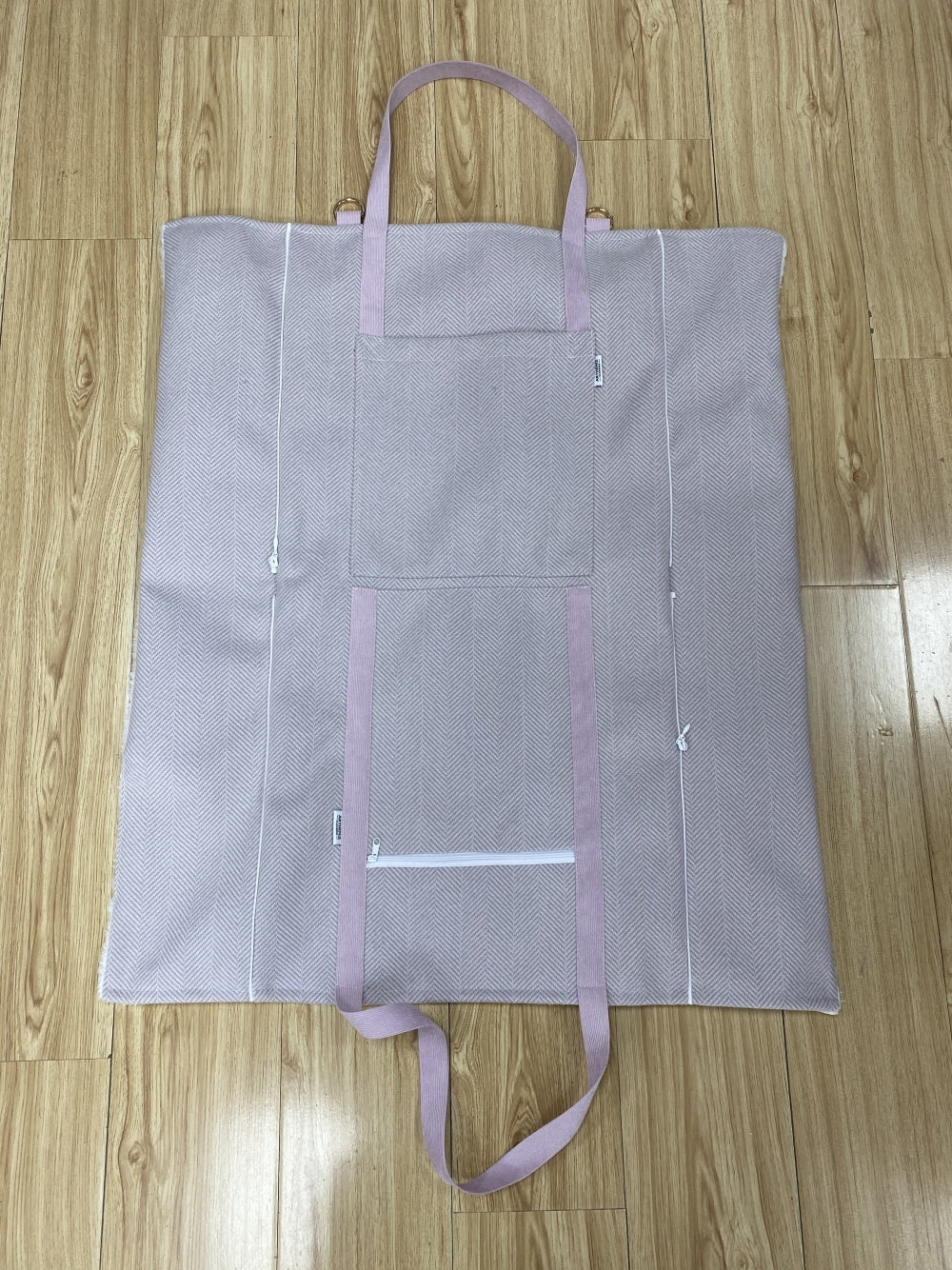 Foldable Picnic Mat Tote Bag With Strap d9be556a af52 4e5a 8ee2 0ed22f92cca0