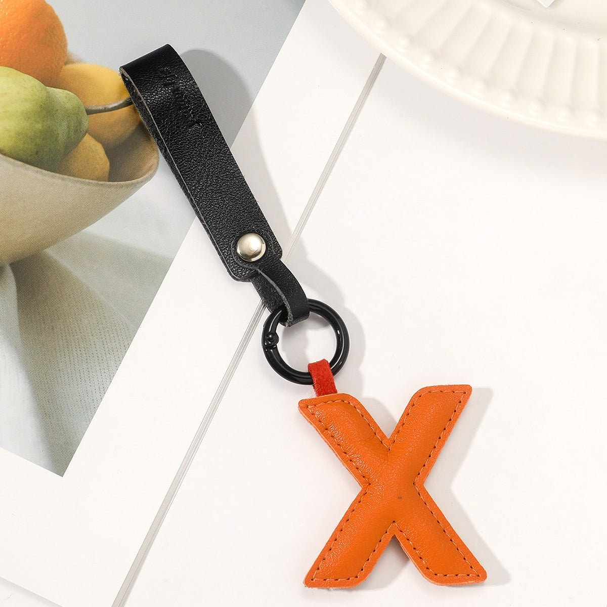 Fashion All-Match 26 Full Letter Leather Key Chain Pendant daa9c495 8e5e 49ed 9d55 dec52d94c610