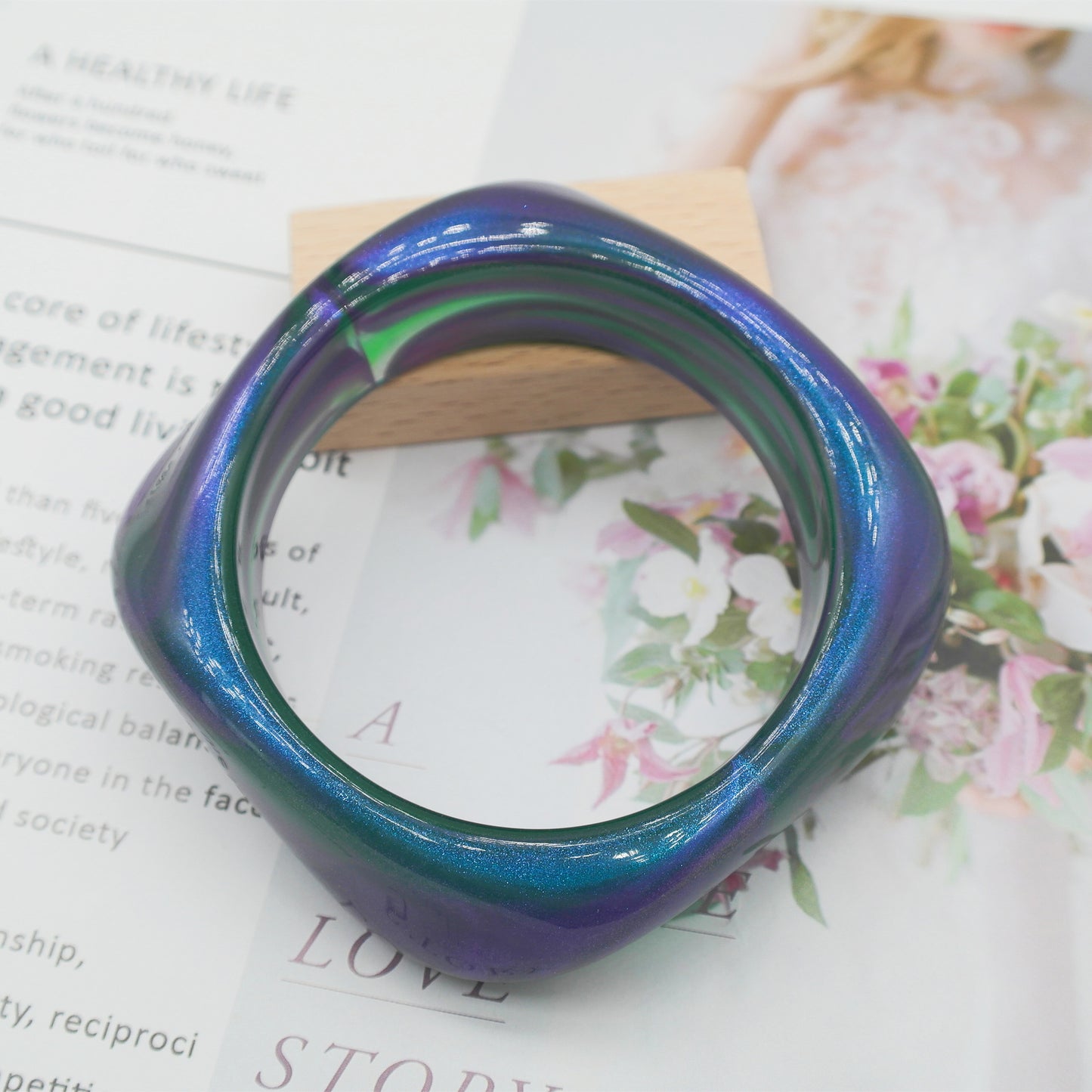 Marbling Acrylic Bracelet Shaped Irregular Square e2a2d28b 8563 4d08 915c 9f7c097dca2b