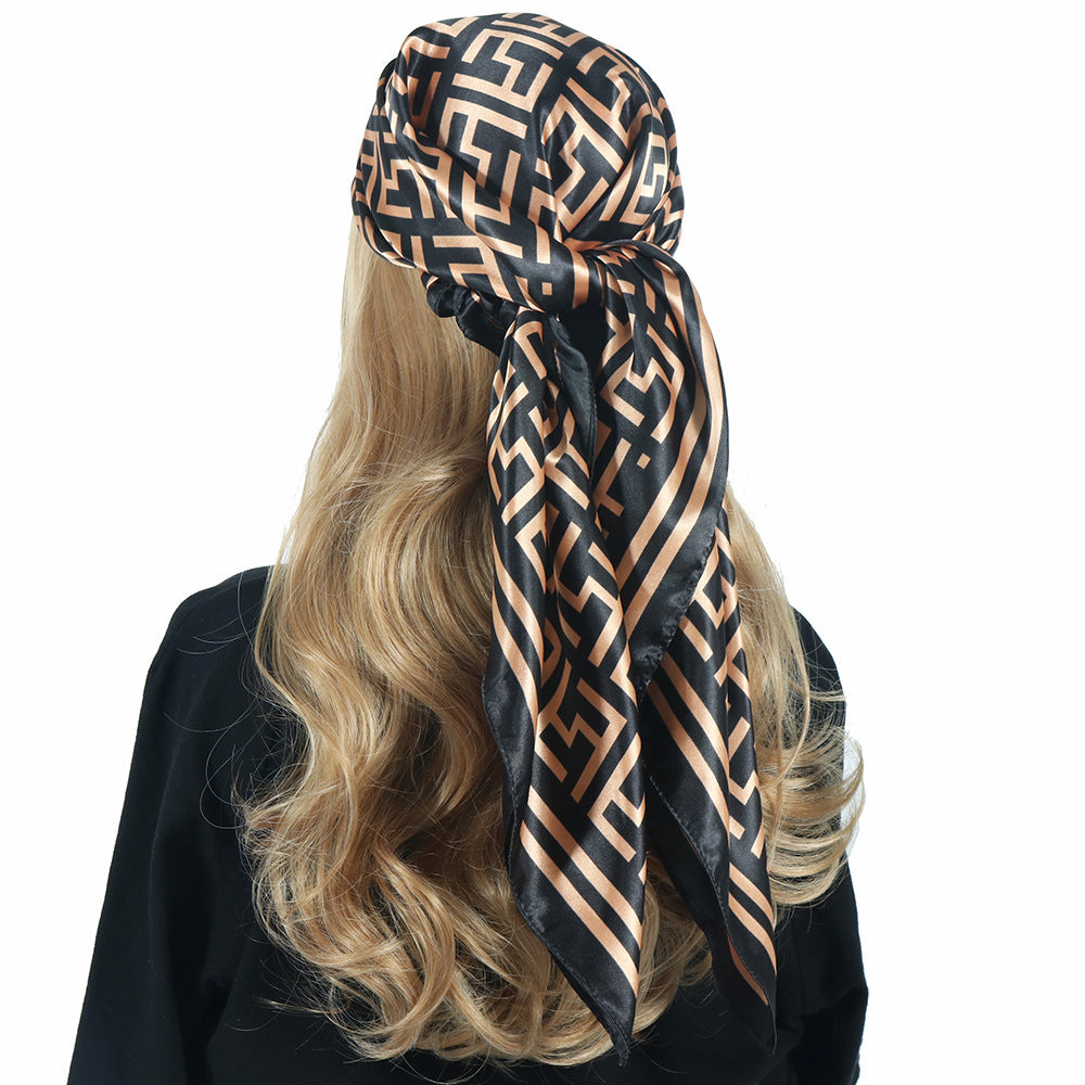 Chain Printed Scarf Women's Casual Scarf 90 90cm Satin Large Kerchief e39e2e11 e835 4957 9be6 c630b9dcb0f6