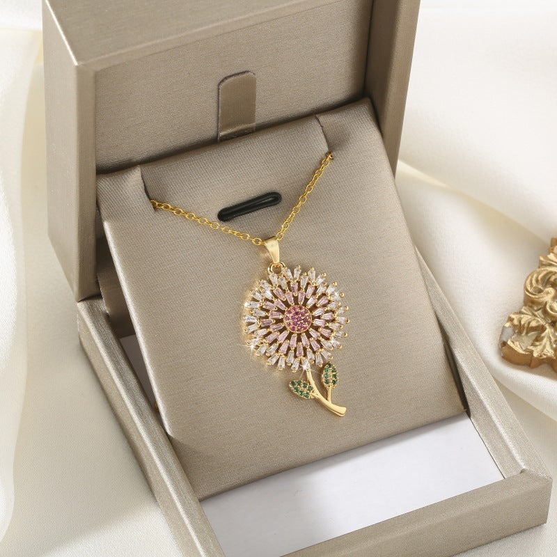 Women's Fashion Sun Flower Pendant Necklace eac3ee94 fa1c 4eb5 bd00 915523e3f91b