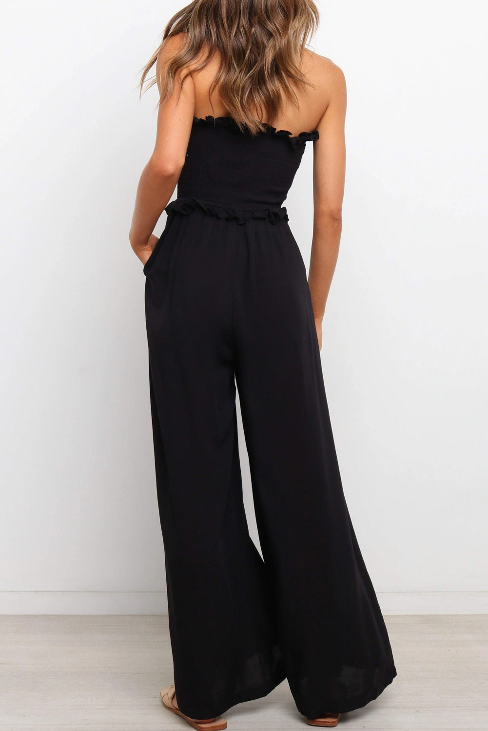 European And American Leisure Loose Sleeveless Jumpsuit ed62b093 a6b6 4865 b4e0 c84687beb06f