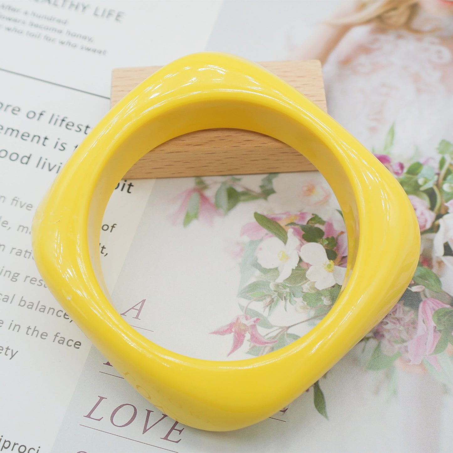 Marbling Acrylic Bracelet Shaped Irregular Square f04d0333 b248 4633 b2ae 266345cde236