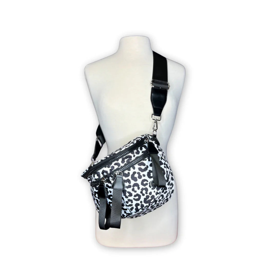 Fashionable All-match Oxford Cloth Large Capacity Waist Bag f0df7a38 02e3 4149 9fed 8ecba468061f